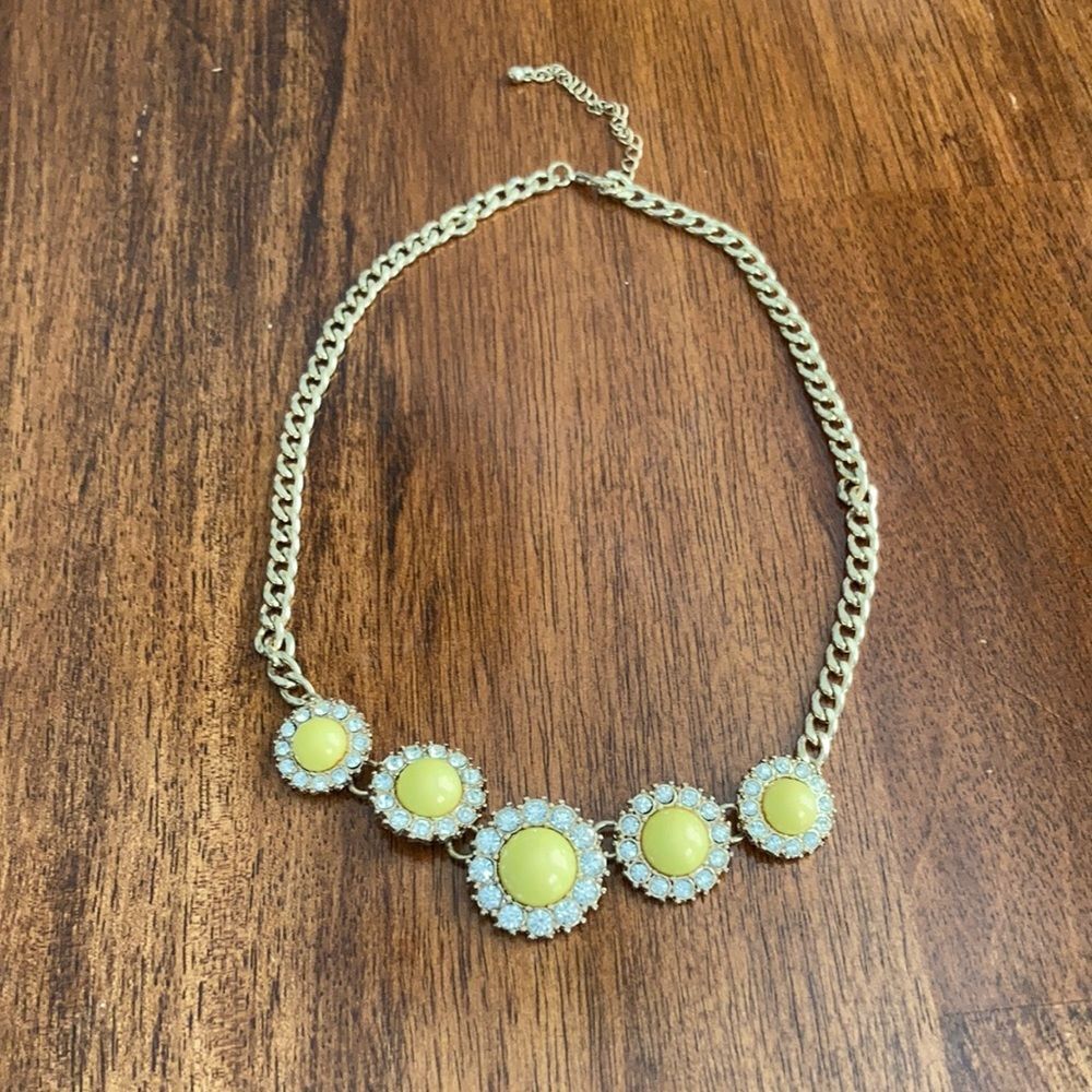 NEW J. Crew Gold Floral Statement Short Chain Necklace Yellow Daisies NWOT